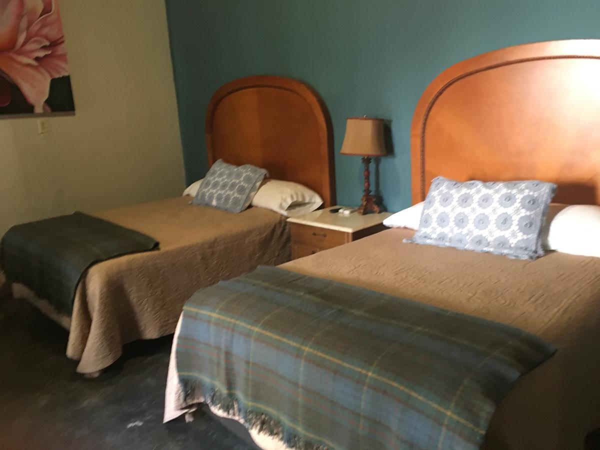 Hostal Dona Carlota Hotel Cuatrociénegas de Carranza Екстериор снимка